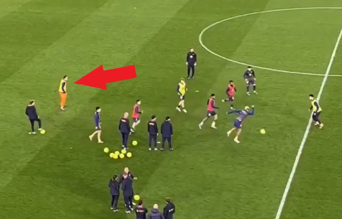 Szczęsny po meczu grał w "dziadka". Nagle taka reakcja kibiców