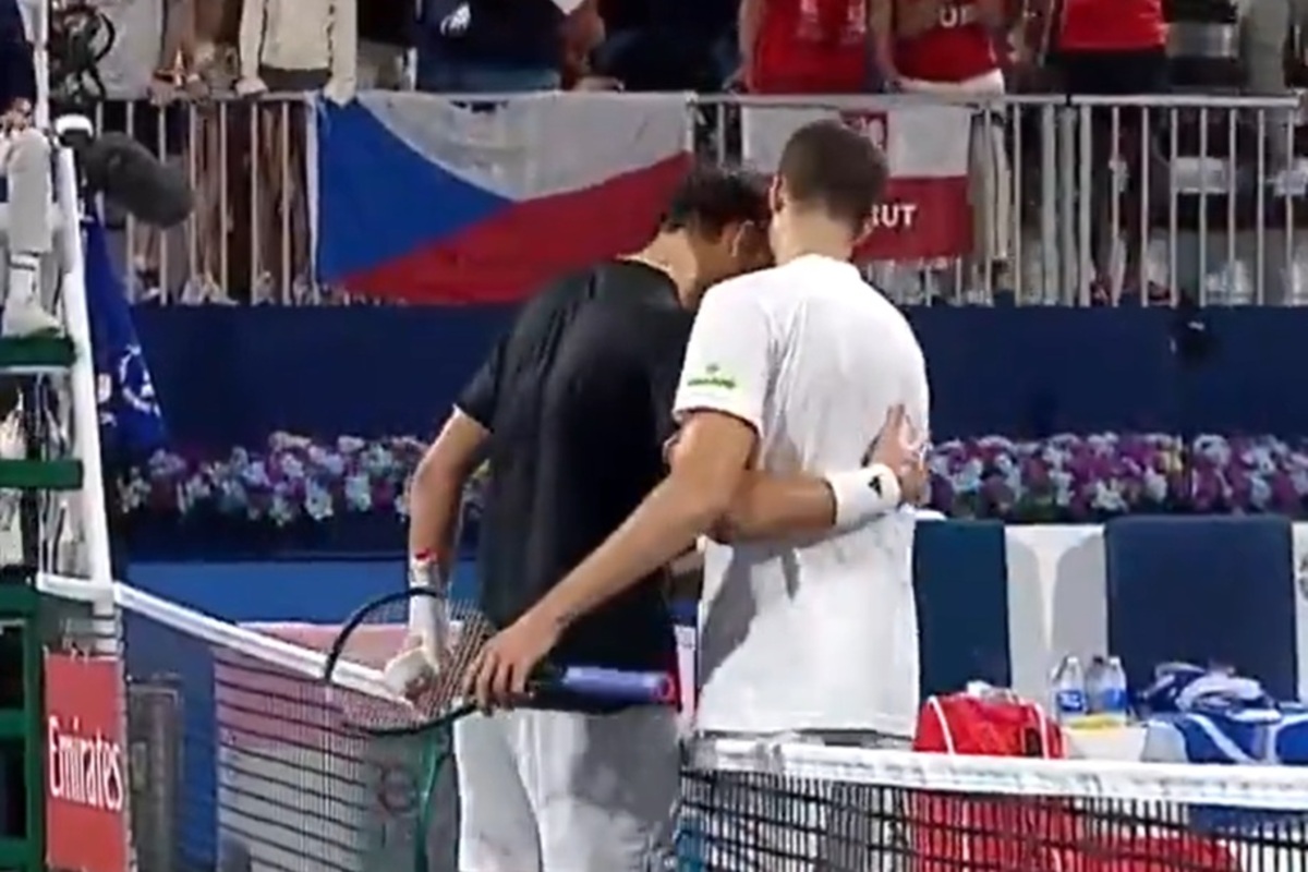 Tak przeciwnik zgasił nadzieję na przełamanie Huberta Hurkacza [WIDEO]