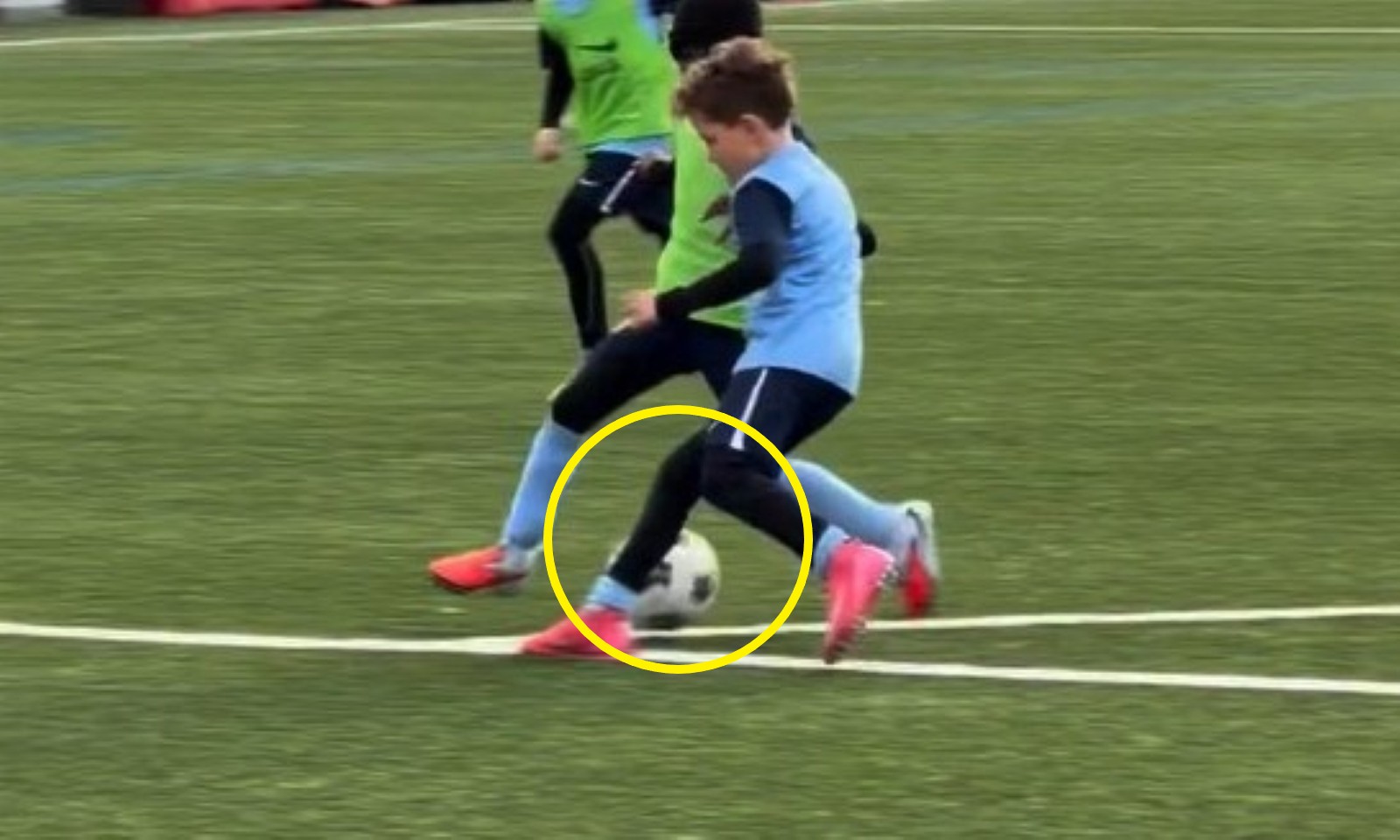 Znowu głośno o synu Szczęsnego. Jedno zagranie robi wrażenie