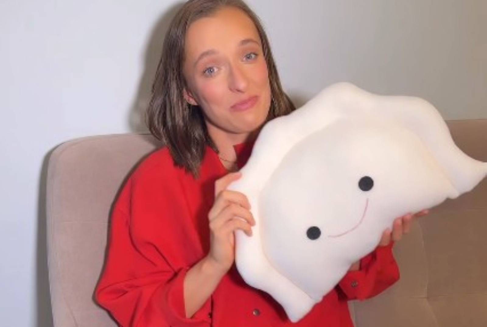 Ta polska maskotka robiła furorę na IO. Świątek też ją dostała