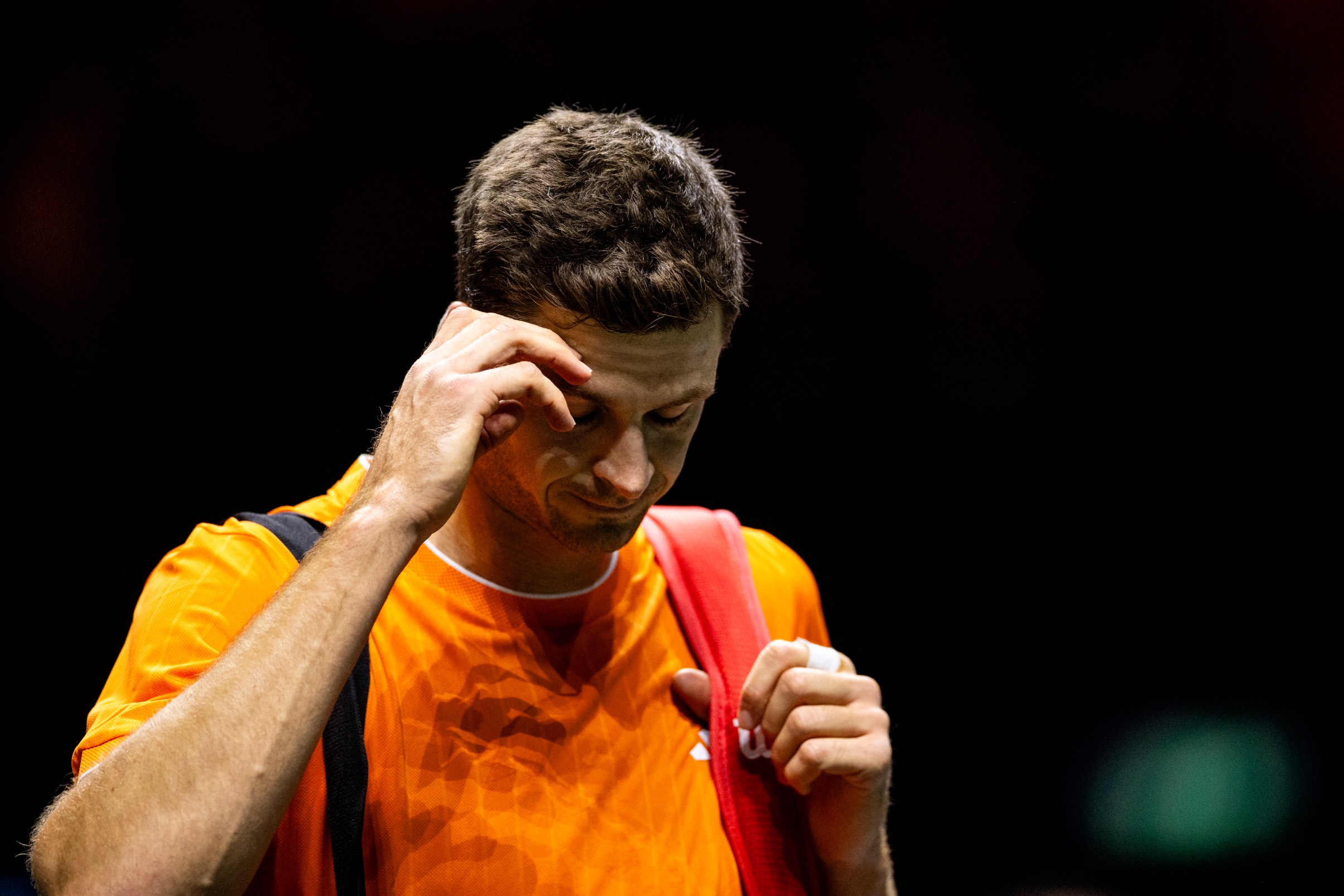 Czwarta porażka z rzędu Hurkacza. Wyjaśnia, czy są powody do paniki