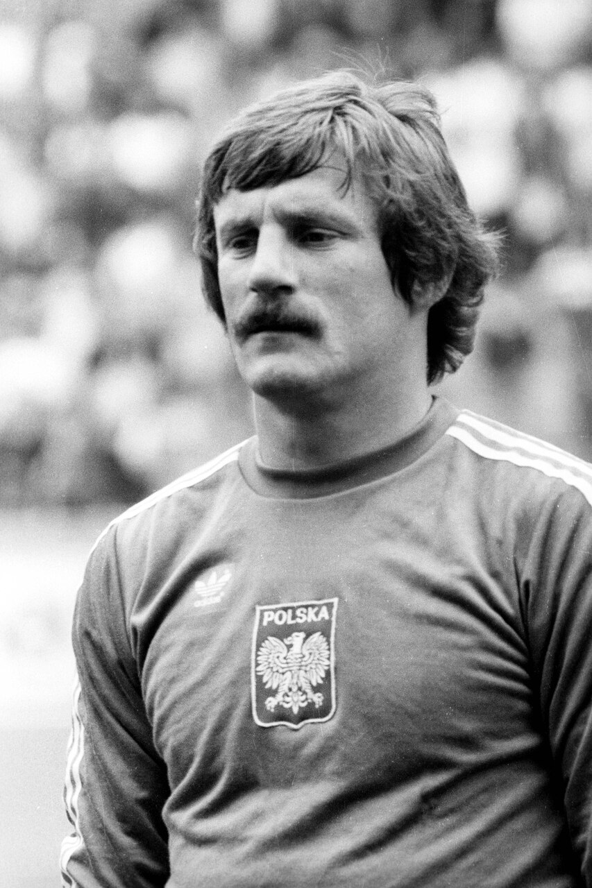 Dopasuj piłkarską legendę do klubu, w którym występowała!