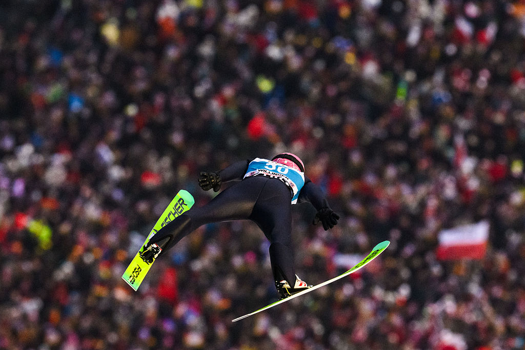 Internauci oburzeni. Oto co stało się w czasie transmisji ze skoków