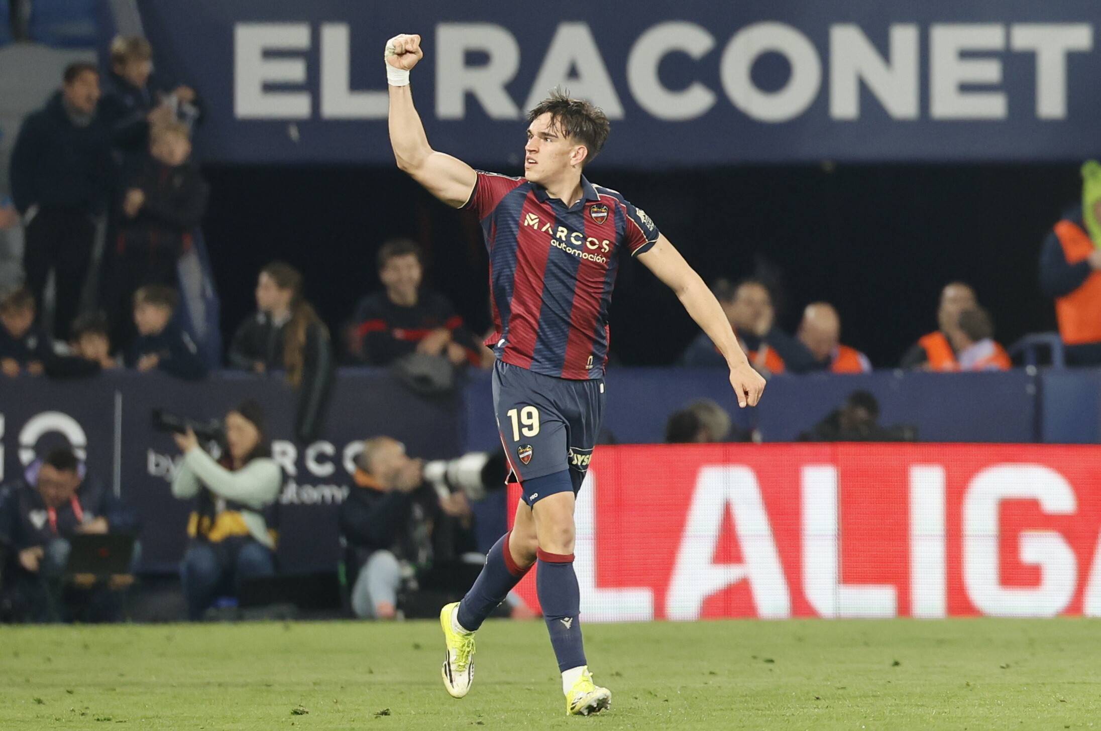 Beniaminek La Ligi walczył do końca. Opłaciło się