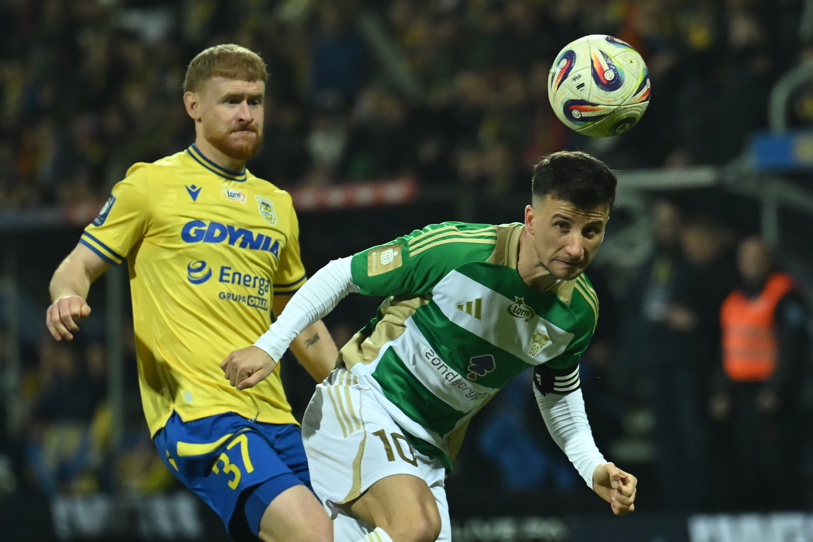 Piłkarz Arki załamał ręce. "Może lepiej zrezygnujmy z VAR-u?"