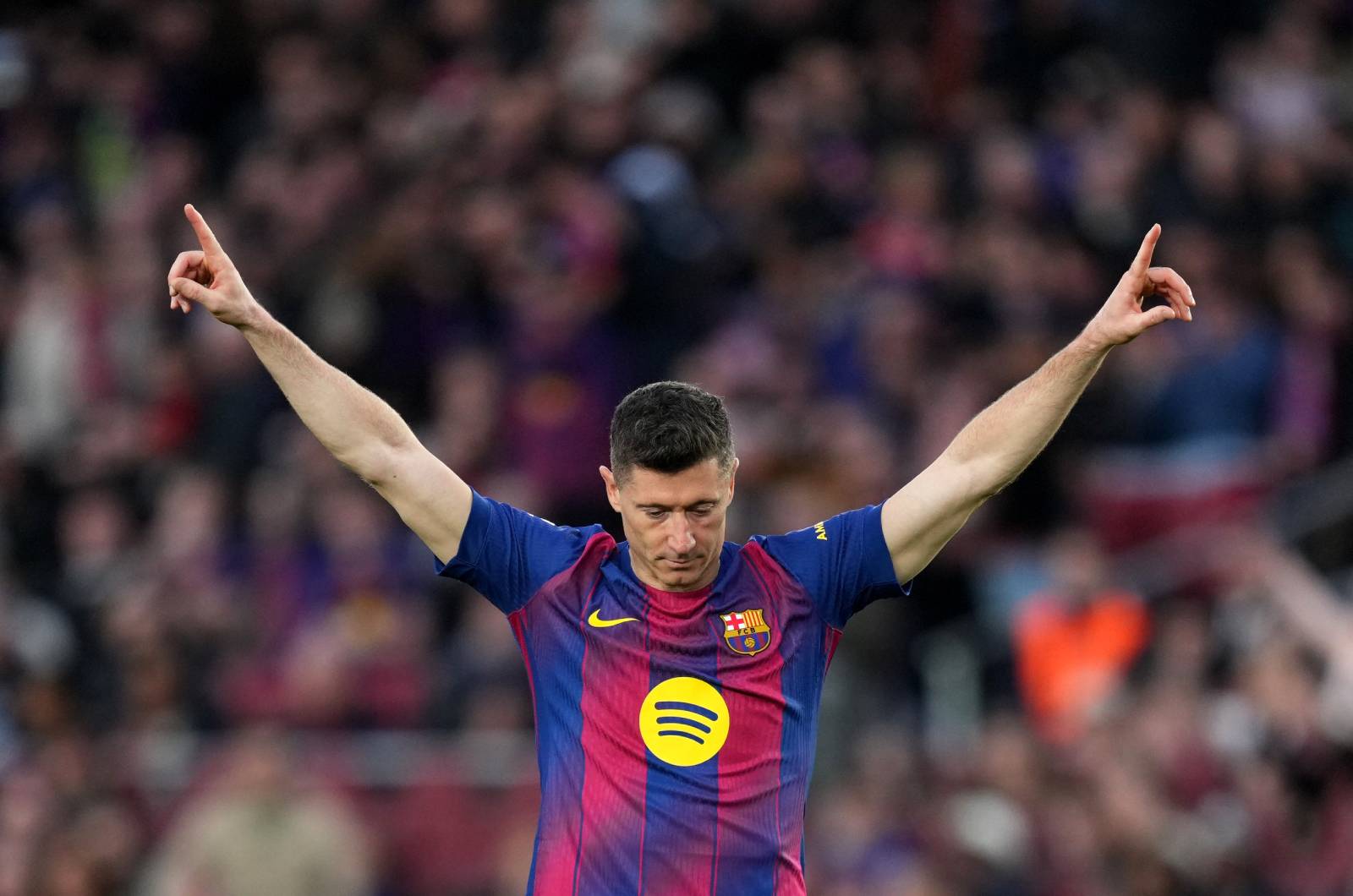 Tak o Lewandowskim Hiszpanie jeszcze nie pisali. Po prostu klasa