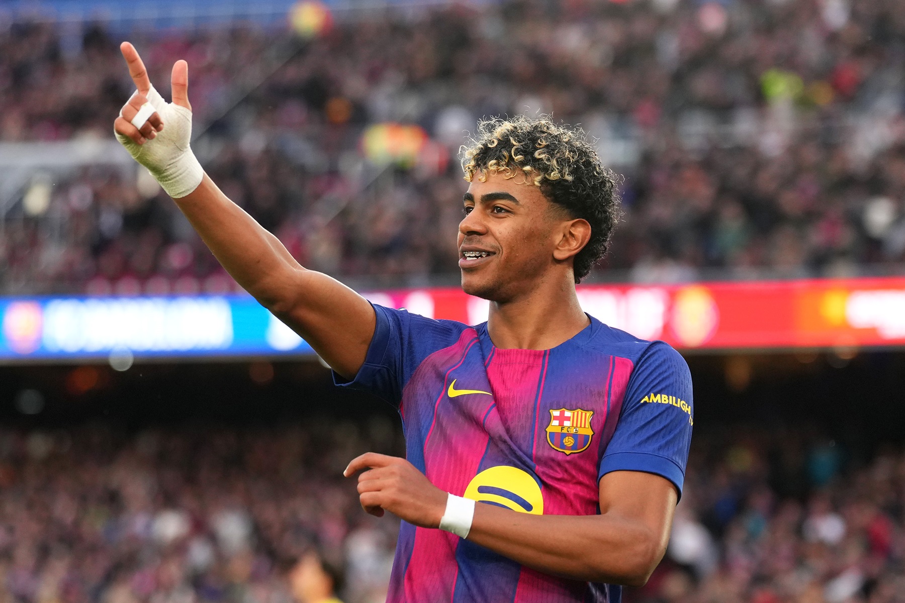 Lamine Yamal - chłopak dotknięty przez Boga [OPINIA]