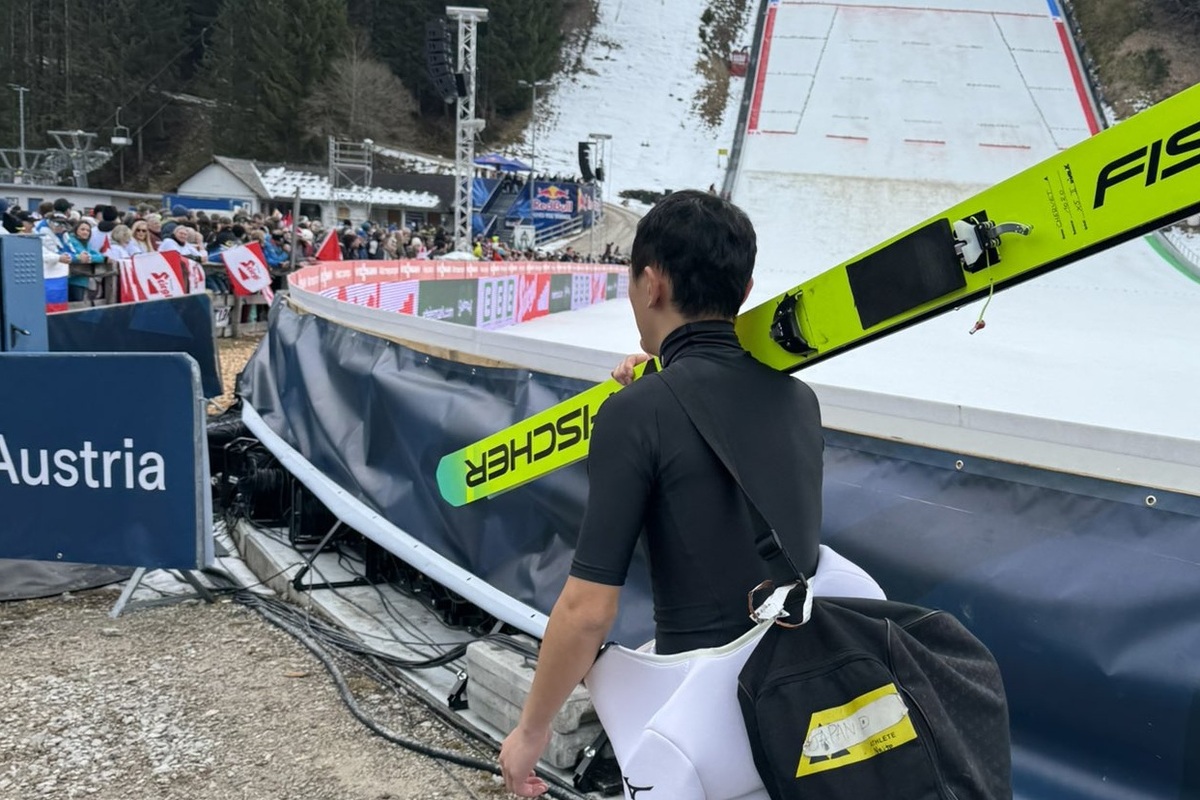 Co za historia. Pożyczył narty i... pobił swój rekord lotu