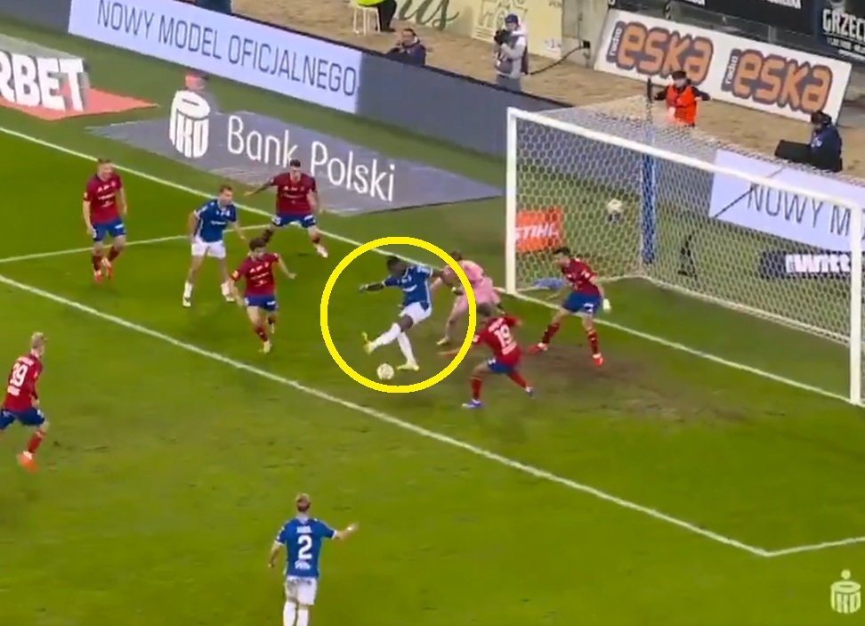 Został bohaterem Lecha. Popisał się fenomenalnym golem