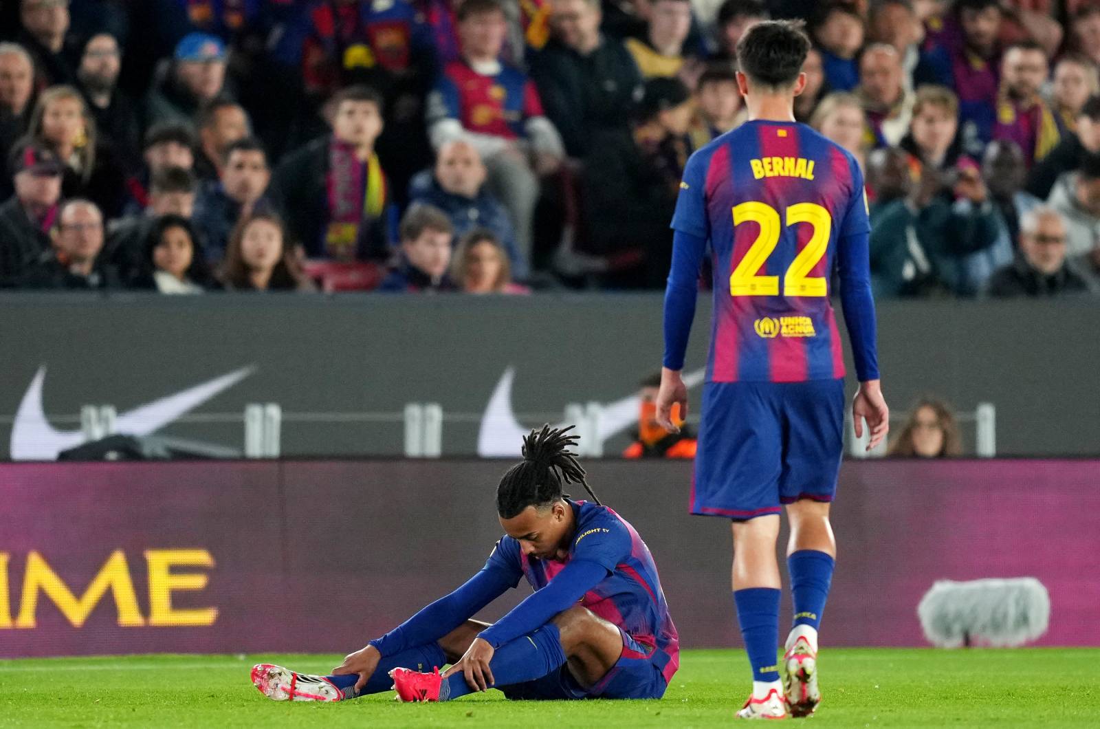 13. minuta i już zmiana. Ogromny pech piłkarza Barcelony