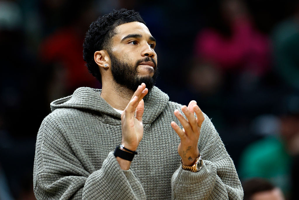 Ale wieści! Gwiazdor NBA wraca do gry