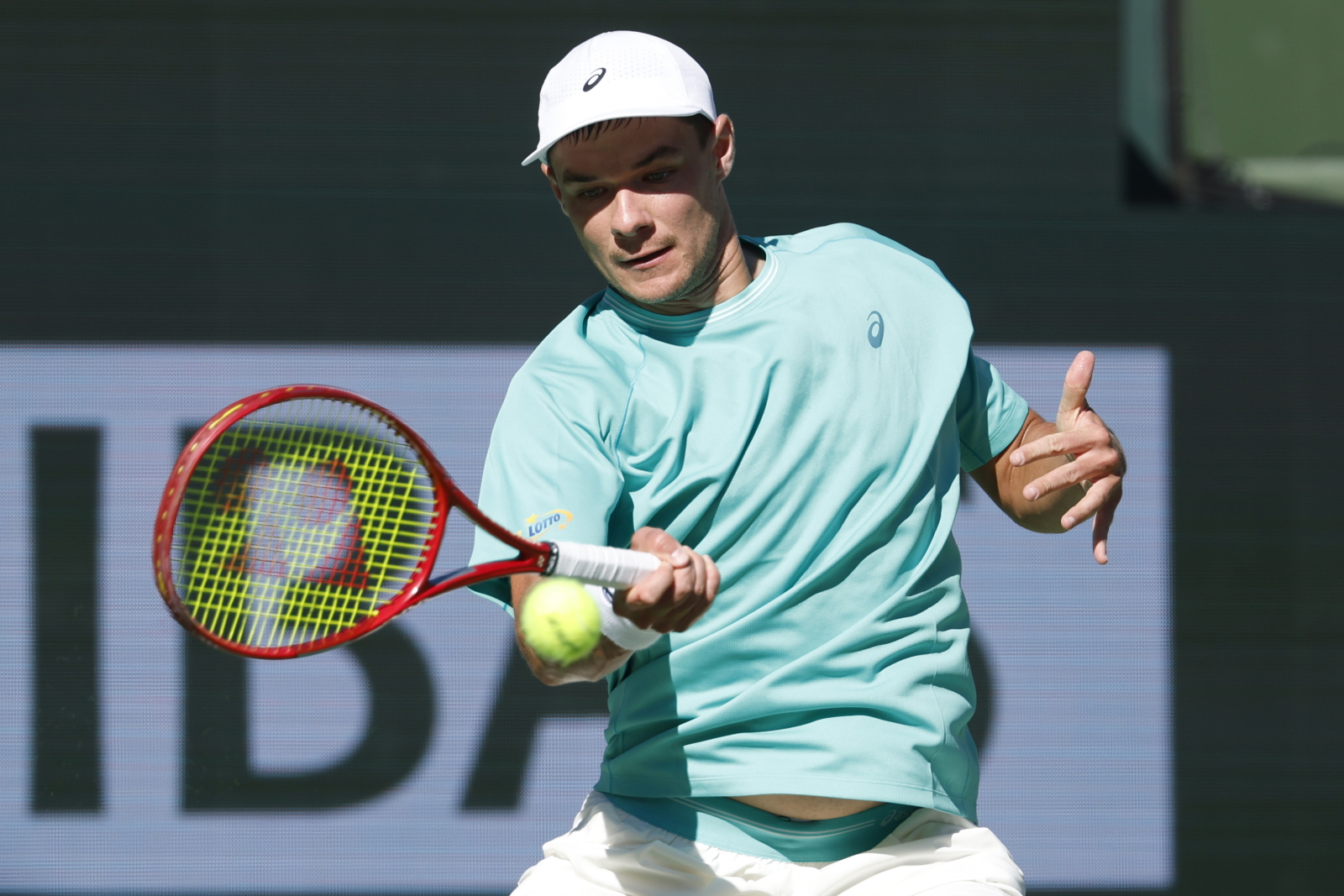 Majchrzak – Kecmanović, gdzie dziś oglądać mecz Polaka w Miami Open (19.03)