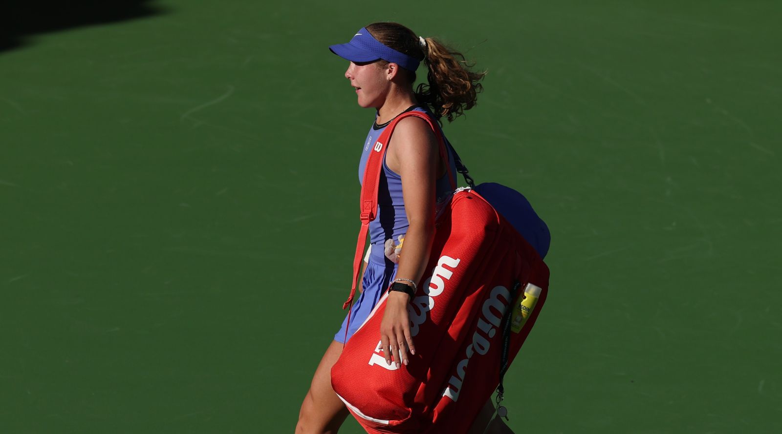 Dwa sety i było po meczu Mirry Andriejewej