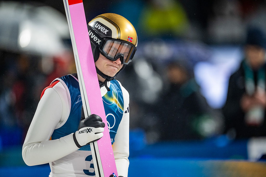 Czołowy skoczek wycofany ze startu. Oto powód