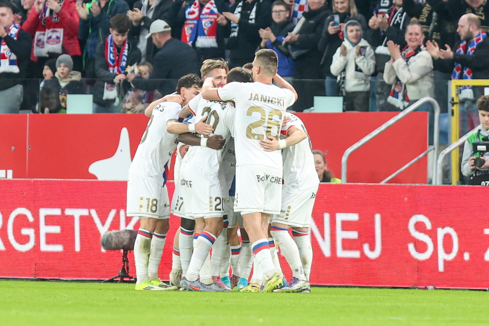 Czeski wieczór w Zabrzu. Górnik nie dał szans Rakowowi