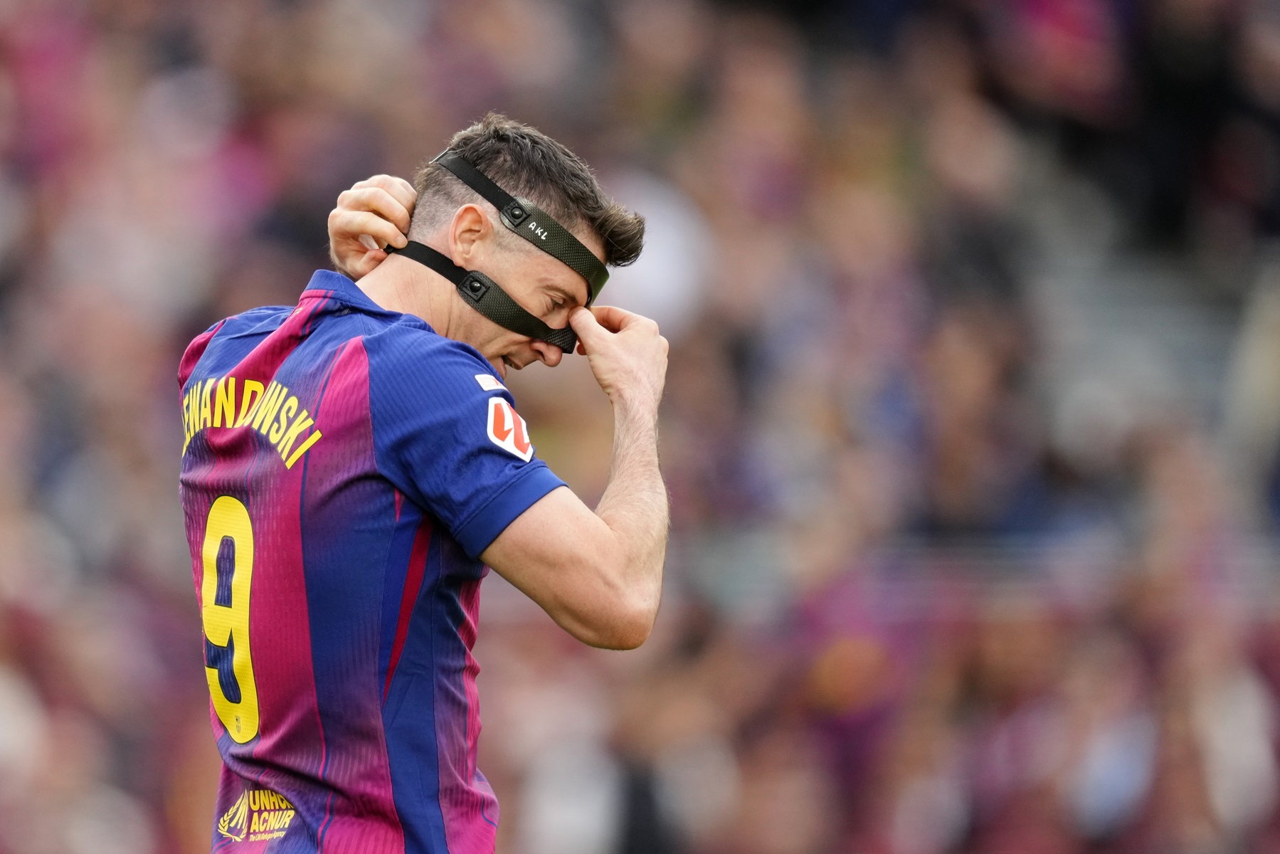 Bramki się sypią, ale "Lewy" schodzi sfrustrowany [OPINIA]