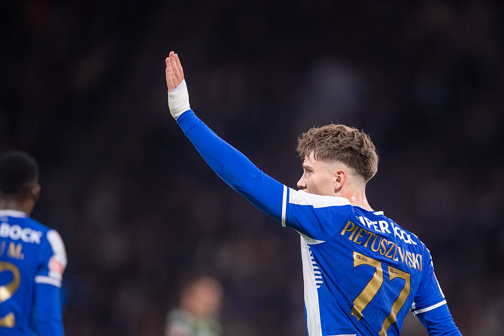 Chwile grozy w Porto. Pietuszewski zszedł z kontuzją