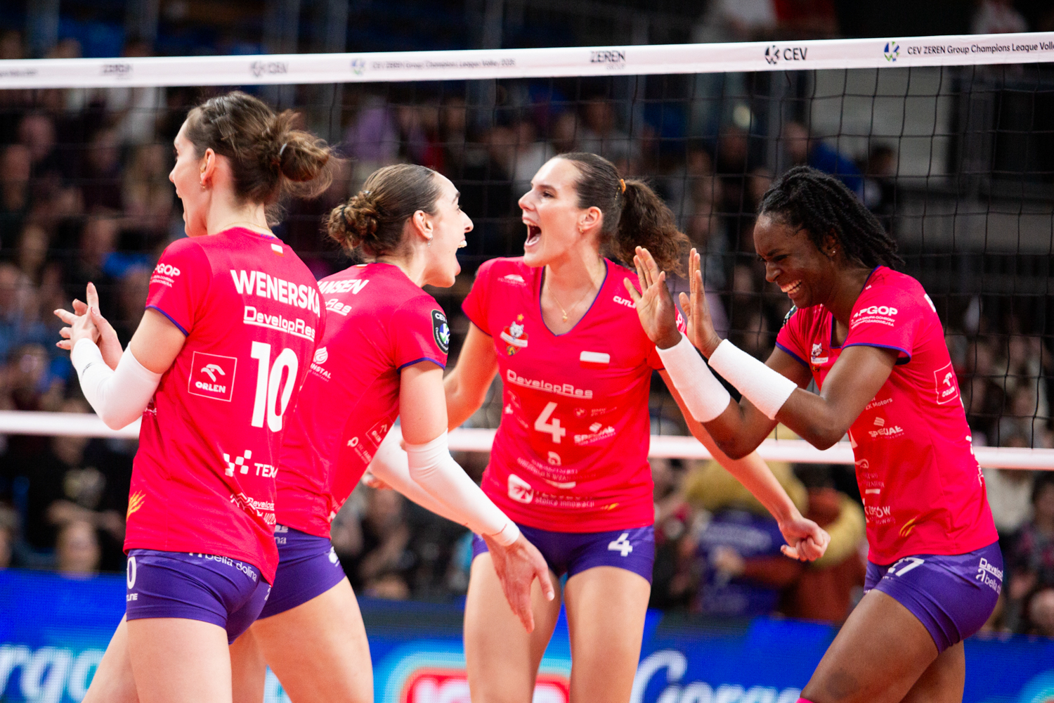 Kamień spadł z serca kibicom na Podpromiu. DevelopRes o krok od złota