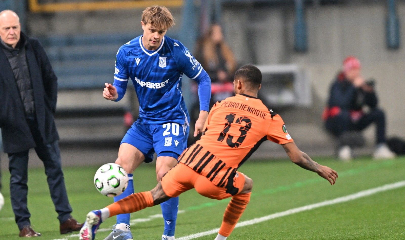 Zmiana w przerwie. To dlatego piłkarz Lecha opuścił boisko