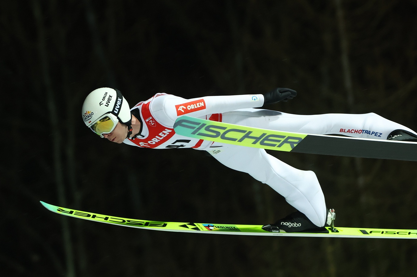 Zniszczoł zapunktował. Jest nowy lider PŚ w lotach