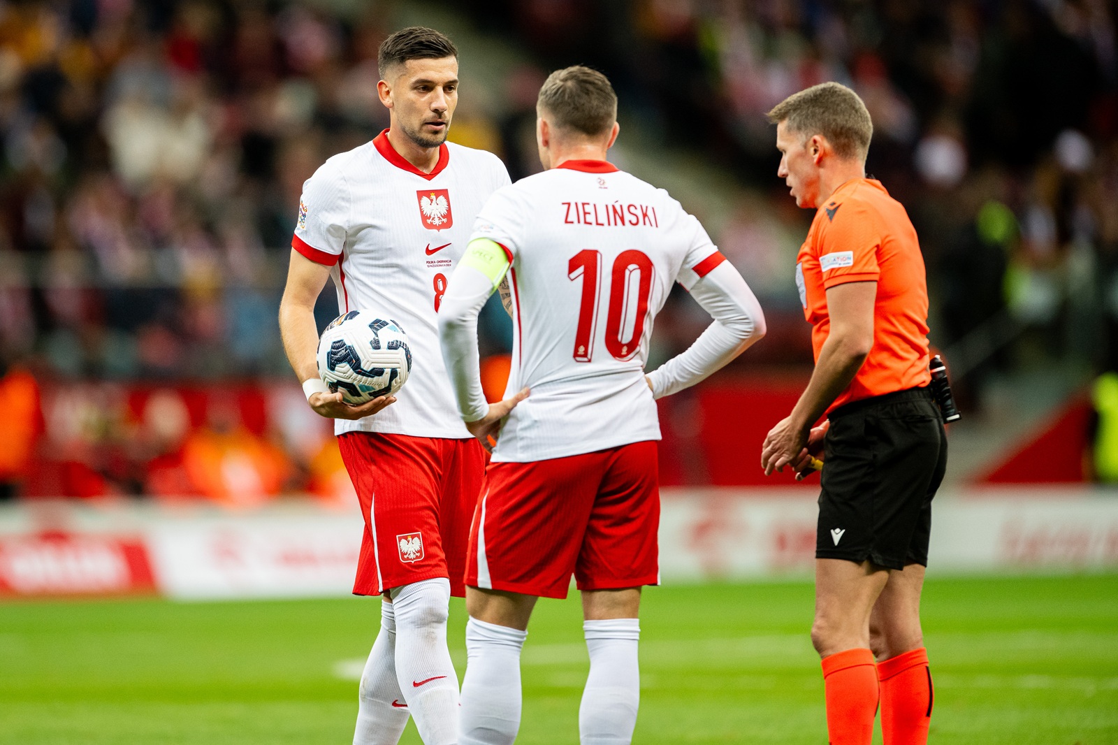 Alarm w kadrze? Media: ci piłkarze trenowali indywidualnie