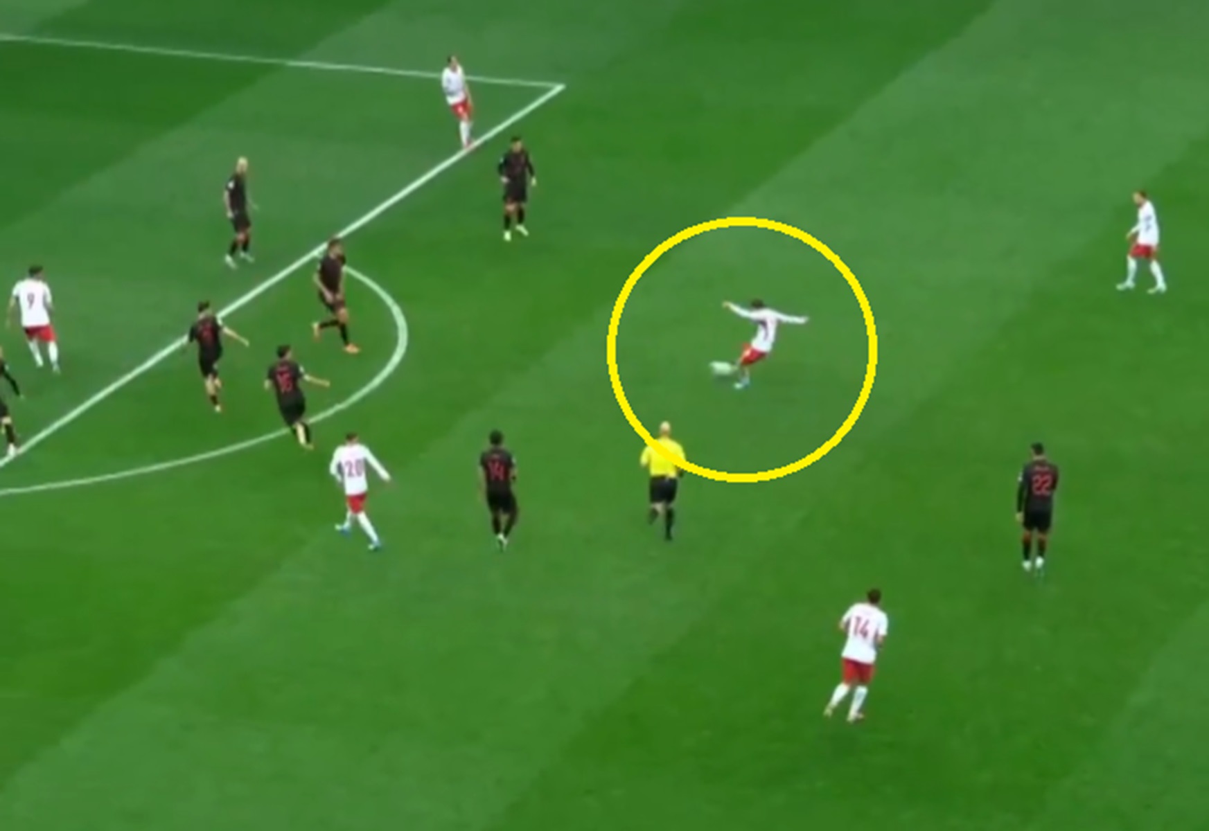 Ale huknął. Zobacz pięknego gola Piotra Zielińskiego