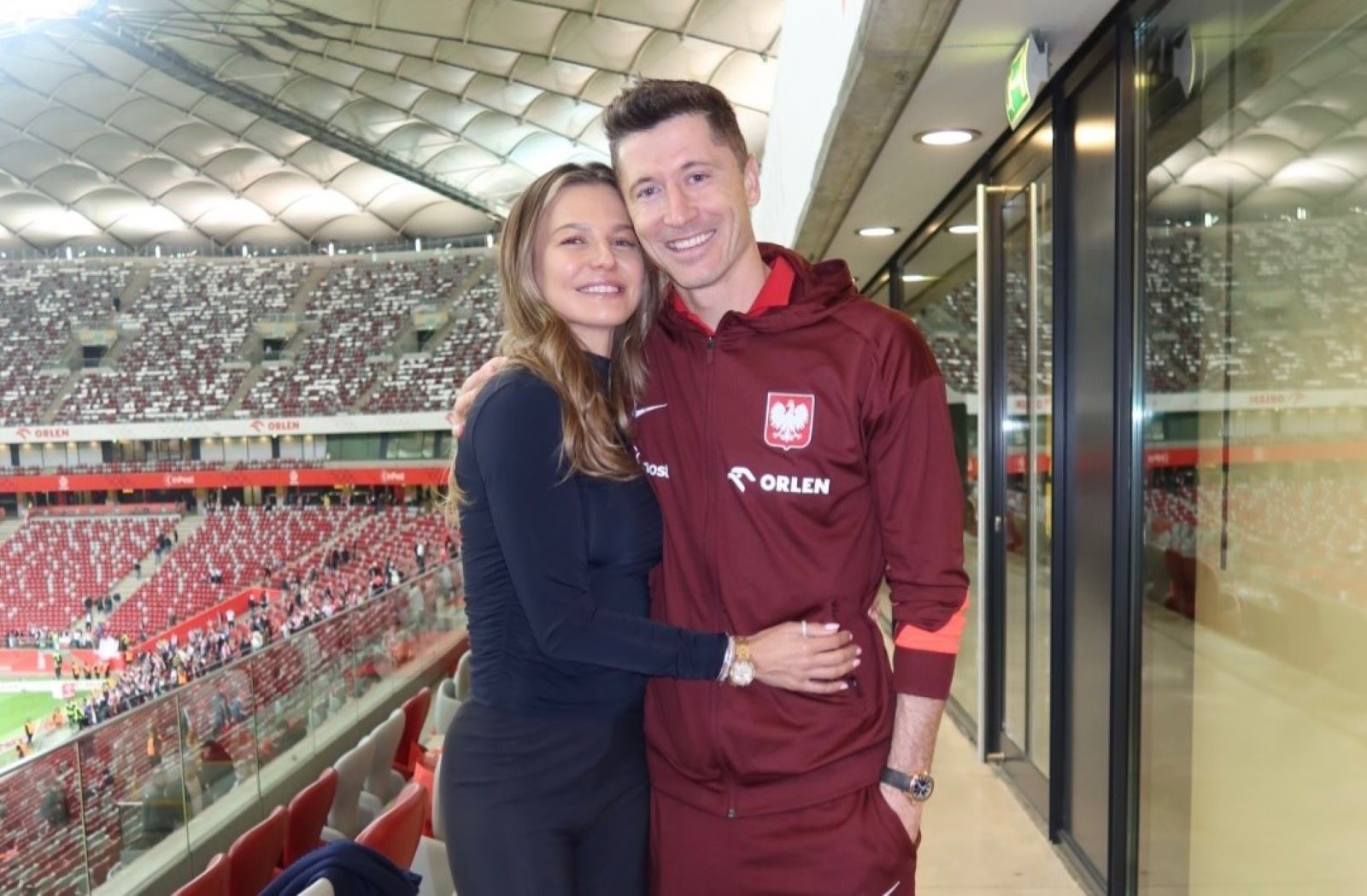 Robert, ojczyzna wzywa. Polskie dzieci potrzebują Lewandowskiego [OPINIA]