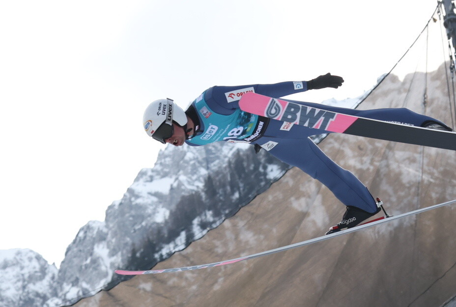 Polacy tłem dla rywali. Żyła uratował honor