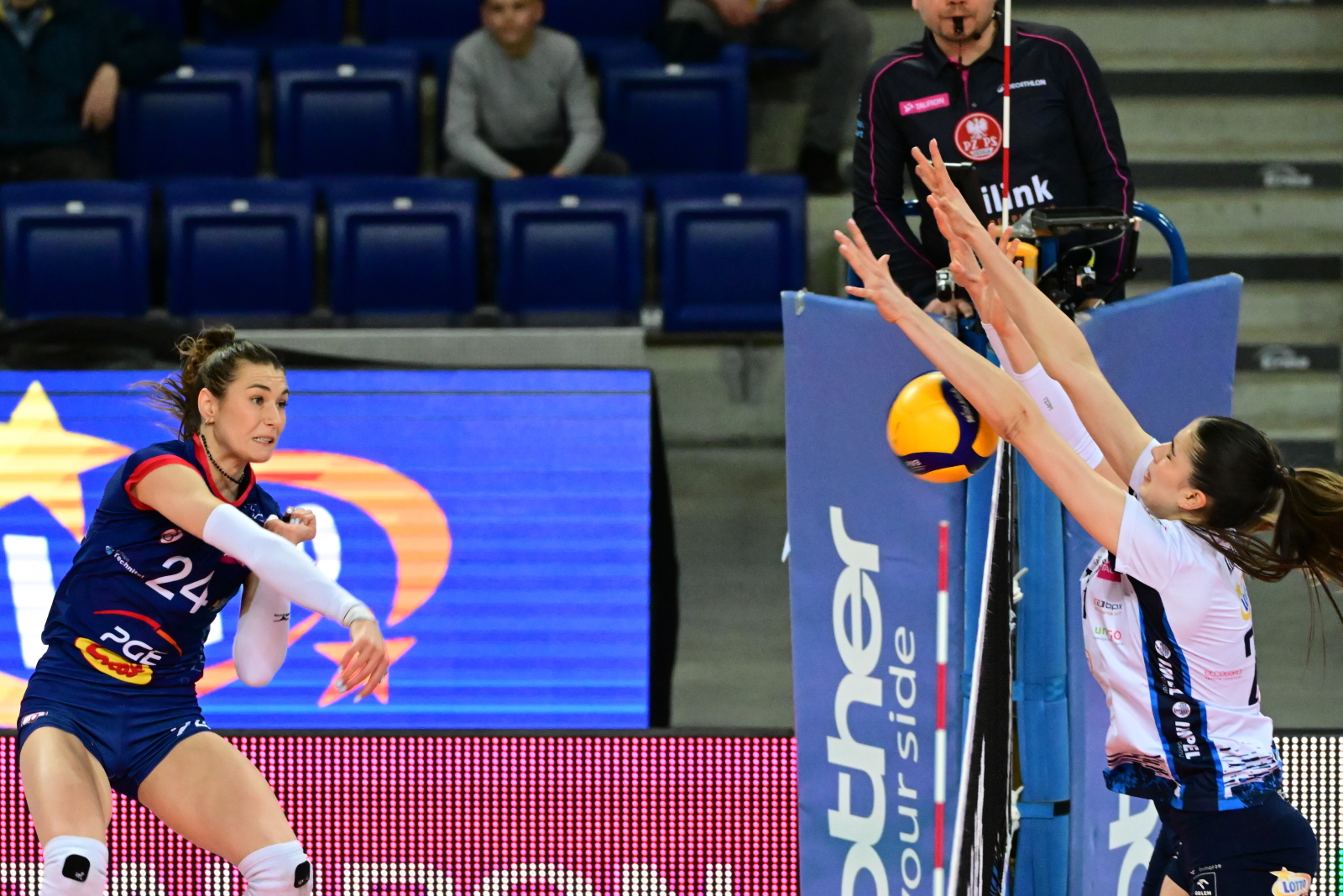 Ogrom walki, dwa tie-breaki w ćwierćfinale Tauron Ligi. Dużo stresu faworytek