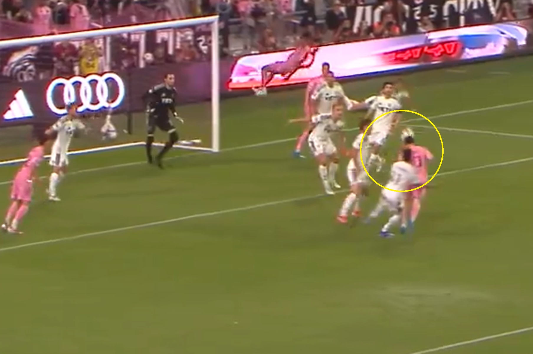 Historyczny mecz. Zobacz, co zrobił Messi