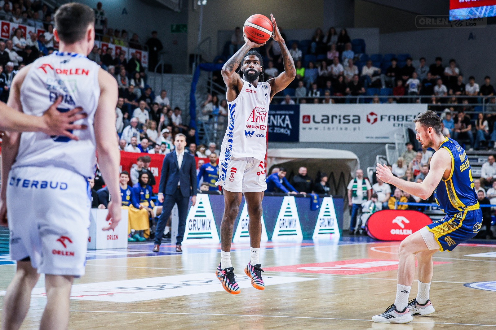 Anwil zdecydowanie lepszy. Walczy o play-offy