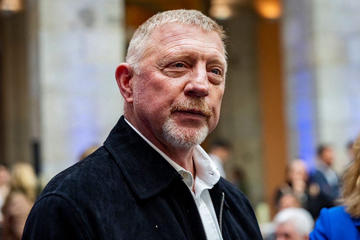 Jasna deklaracja legendy. 