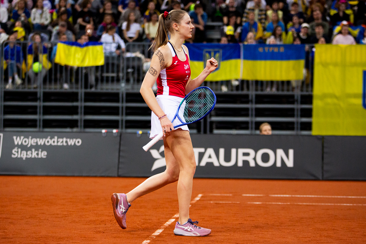 Martyna Kubka udzieliła lekcji tenisa nastolatce
