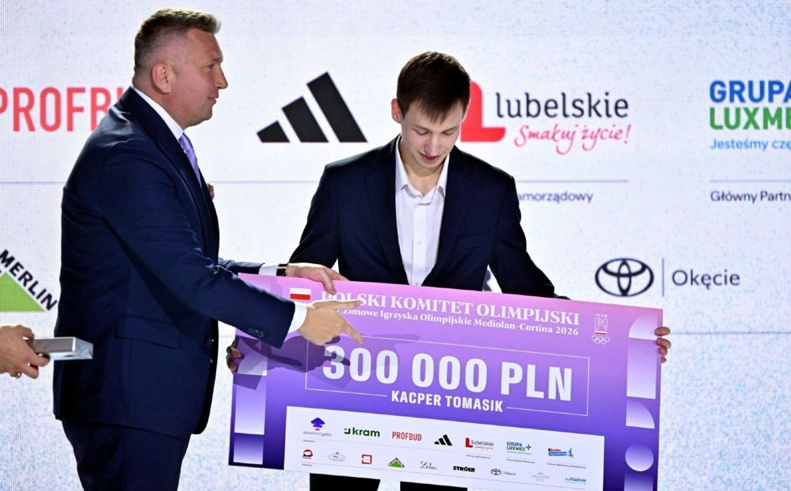 Ależ wtopa na gali PKOl. Piesiewicz w roli głównej