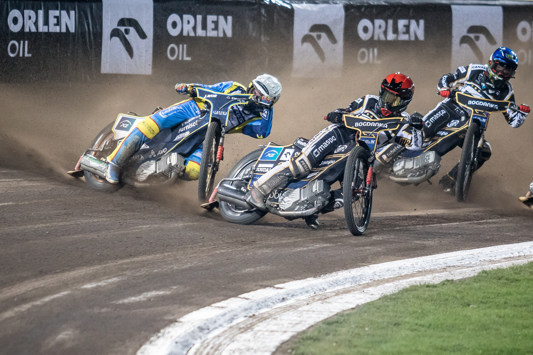 Żużel. Gdzie oglądać dzisiaj żużel? Transmisje za darmo (19.04.2026)