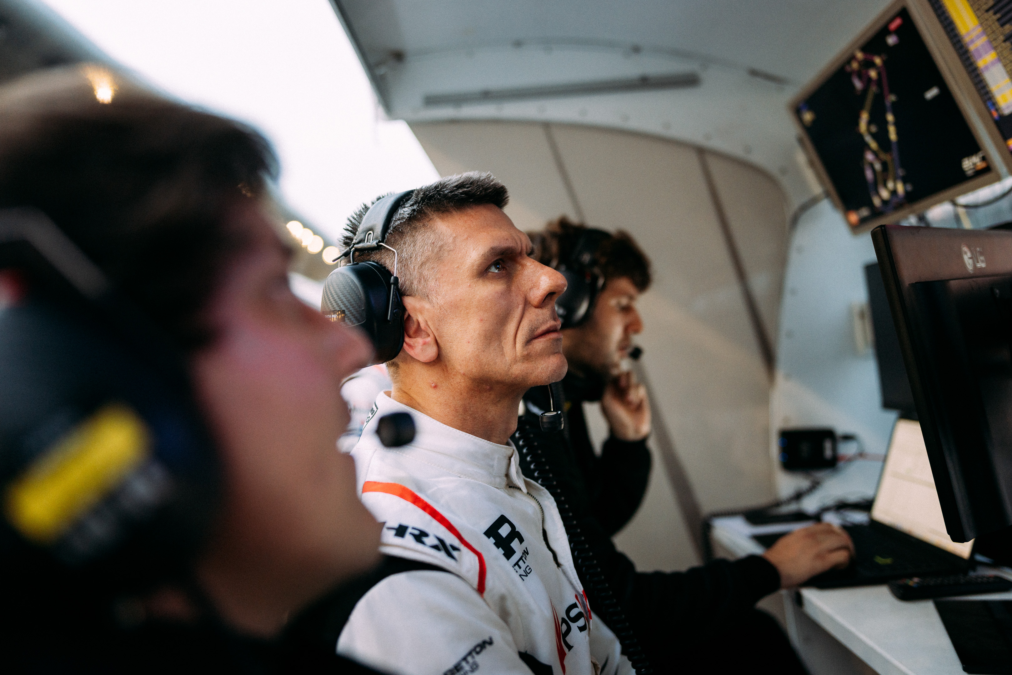 "Człowiek znikąd". Polak zaczął karierę przed czterdziestką i wygrywa w Europie