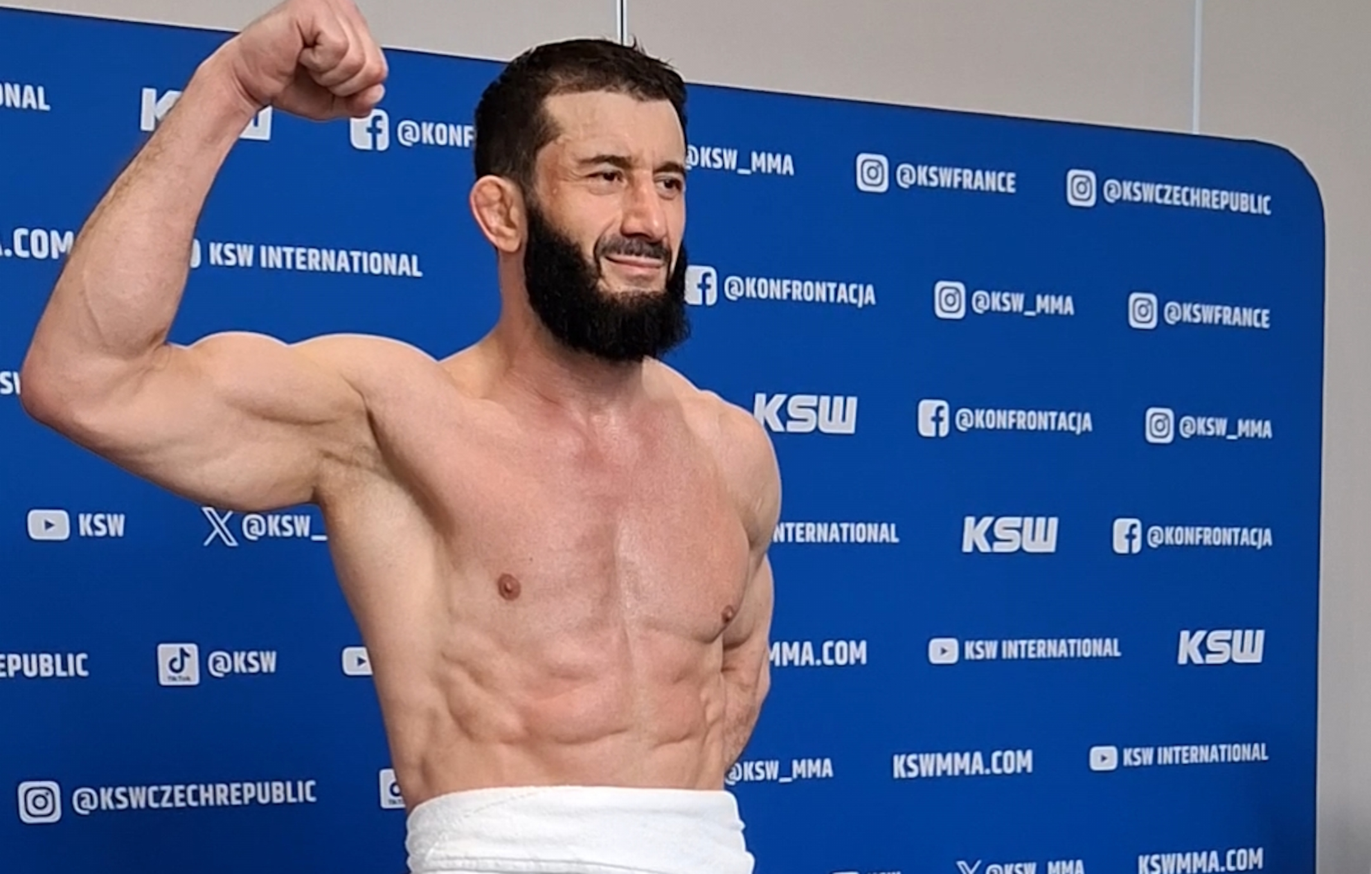 "Przesadziłem". Mamed Chalidow wypełnił limit przed walką, aż z nawiązką