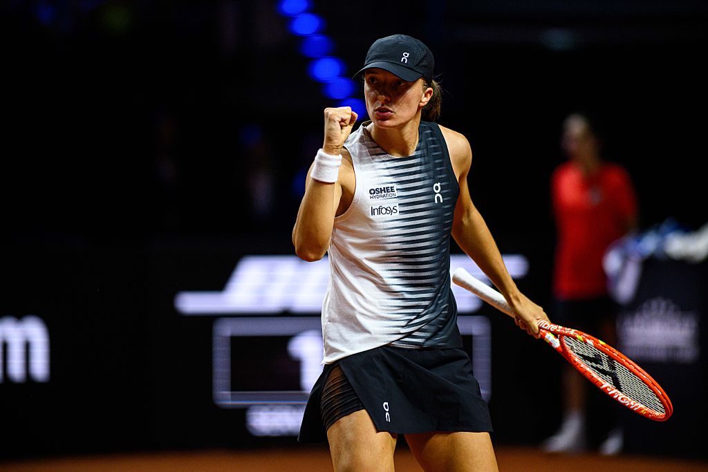 WTA Stuttgart. Gdzie oglądać mecz Iga Świątek - Mirra Andriejewa? Będzie w TV? Kiedy start?