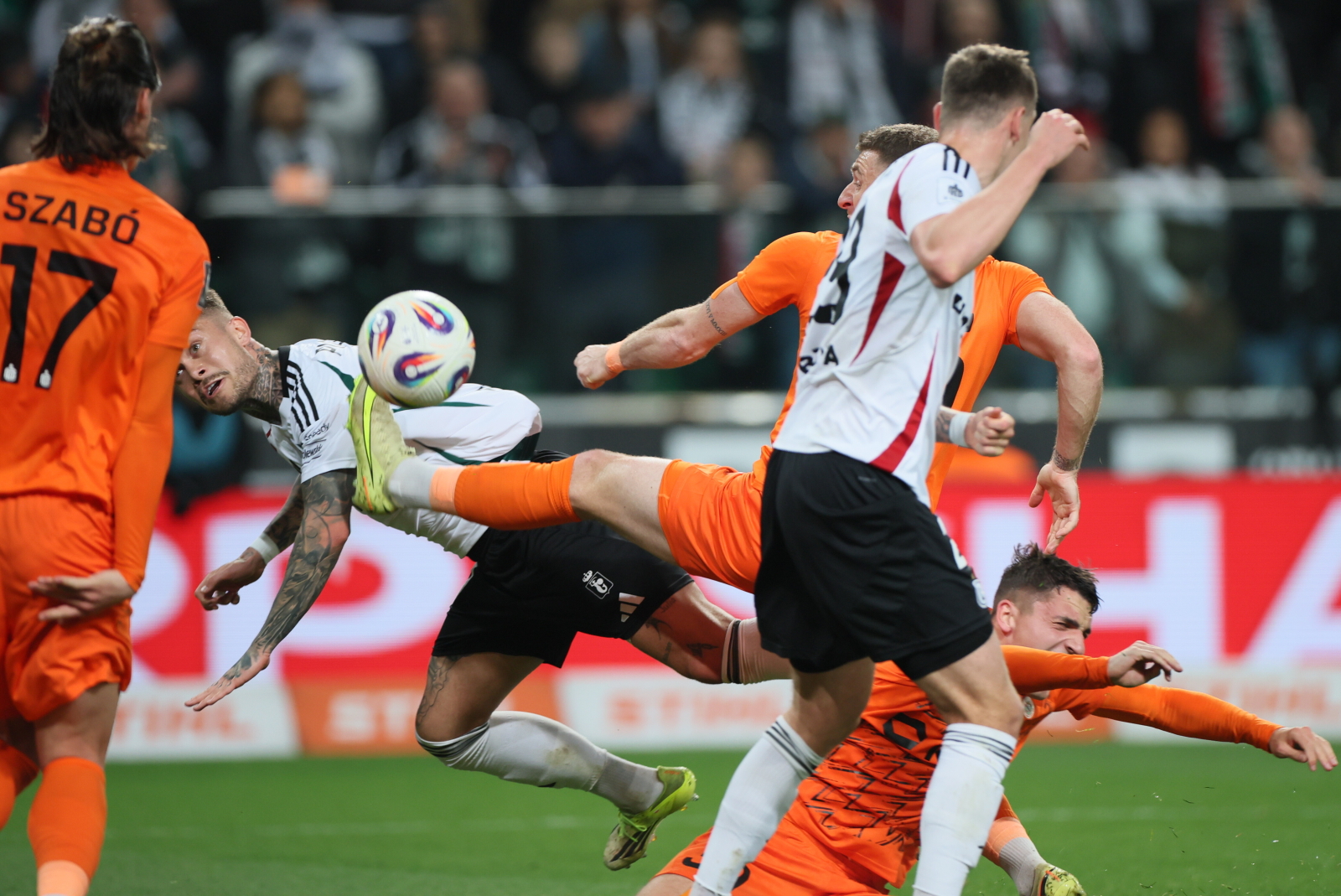 Legia Warszawa coraz wyżej. Tabela PKO Ekstraklasy