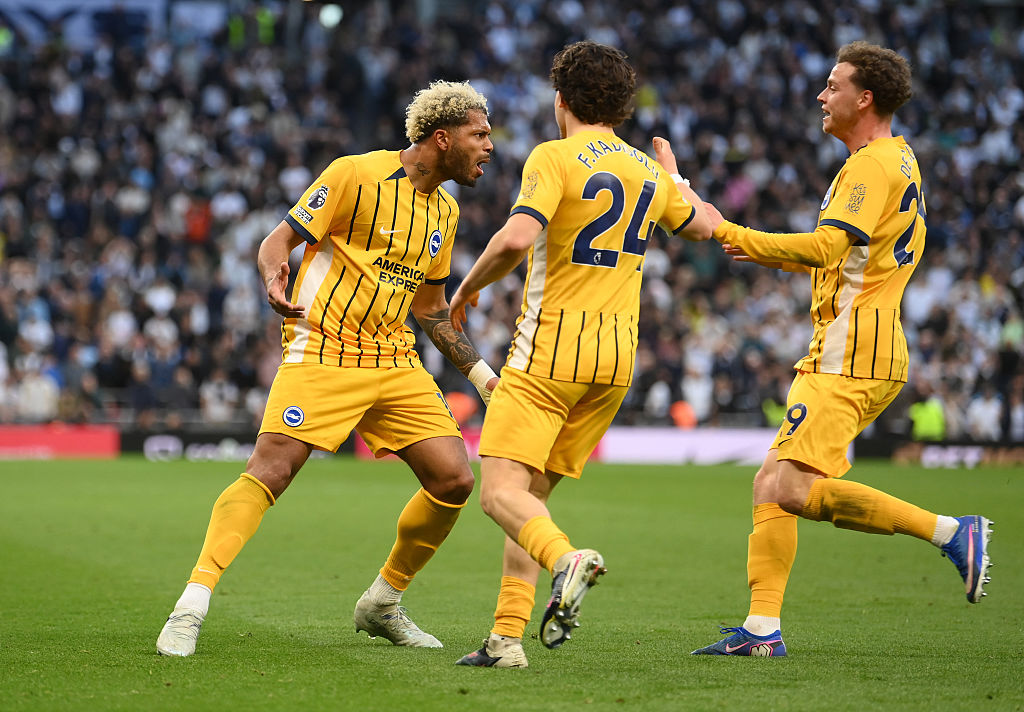 Piękne gole w Londynie. Potężny cios dla Tottenhamu