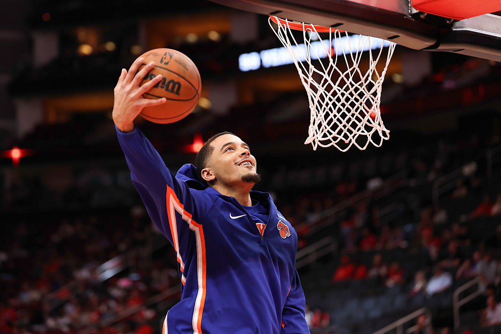 Knicks i Sochan rozpoczęli play-offy. Polak bez gry