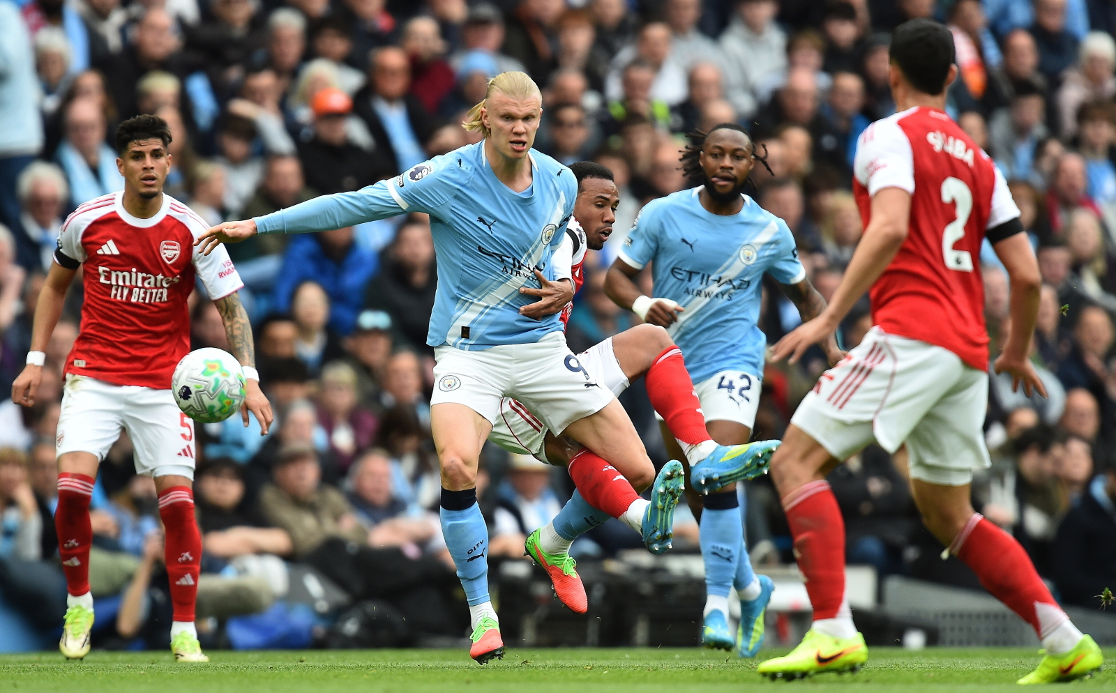 Hit Premier League dla Manchesteru City!