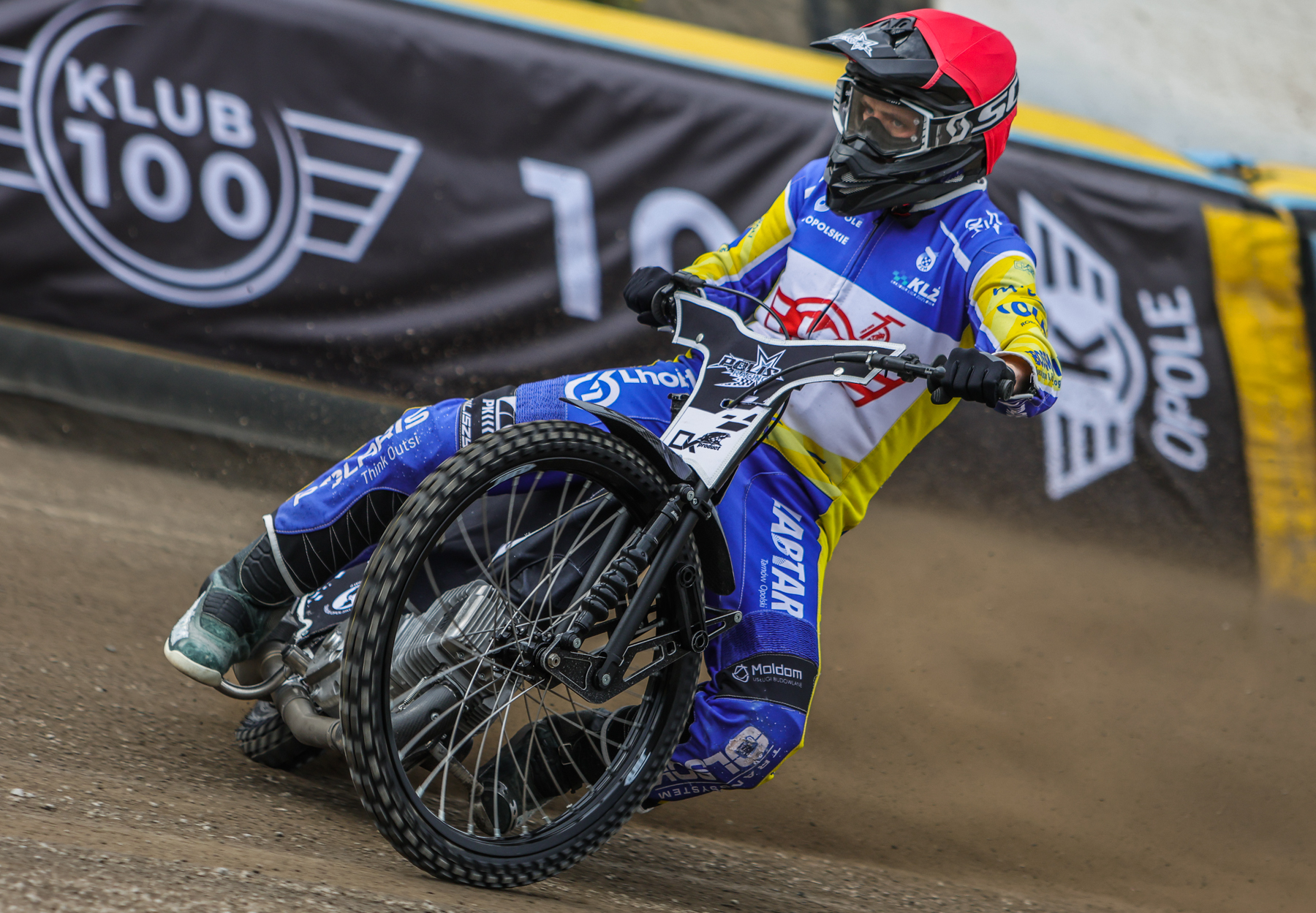 Żużel. Lokomotiv bezradny w Opolu. Show Oskara Polisa