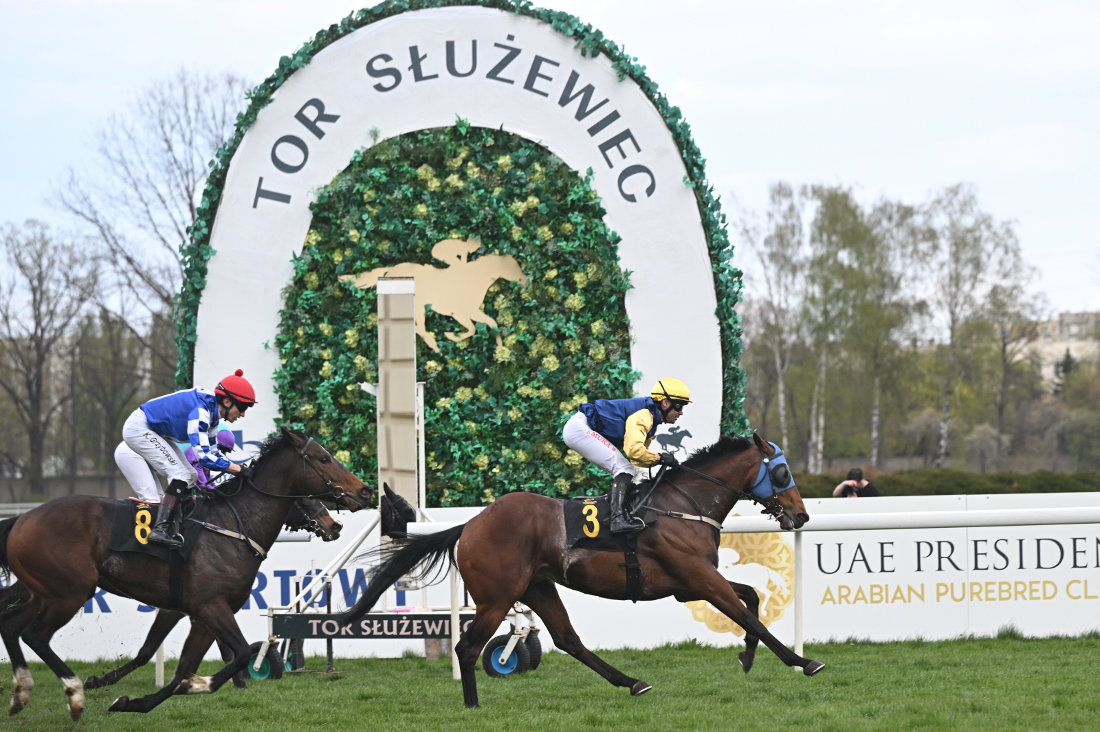Wyścig o nowego widza: Tor Służewiec zaczął sezon pełen nowości