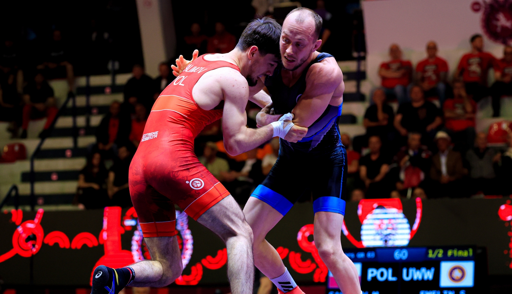 Polak o krok od medalu na ME. Przegrał kluczową walkę z Rosjaninem