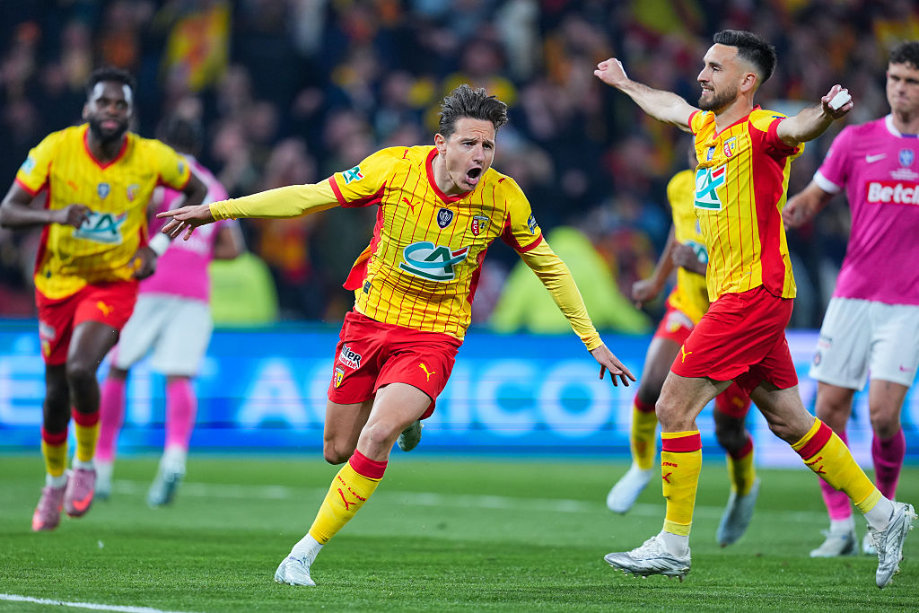 Roznieśli rywala. Po 28 latach zagrają o tytuł