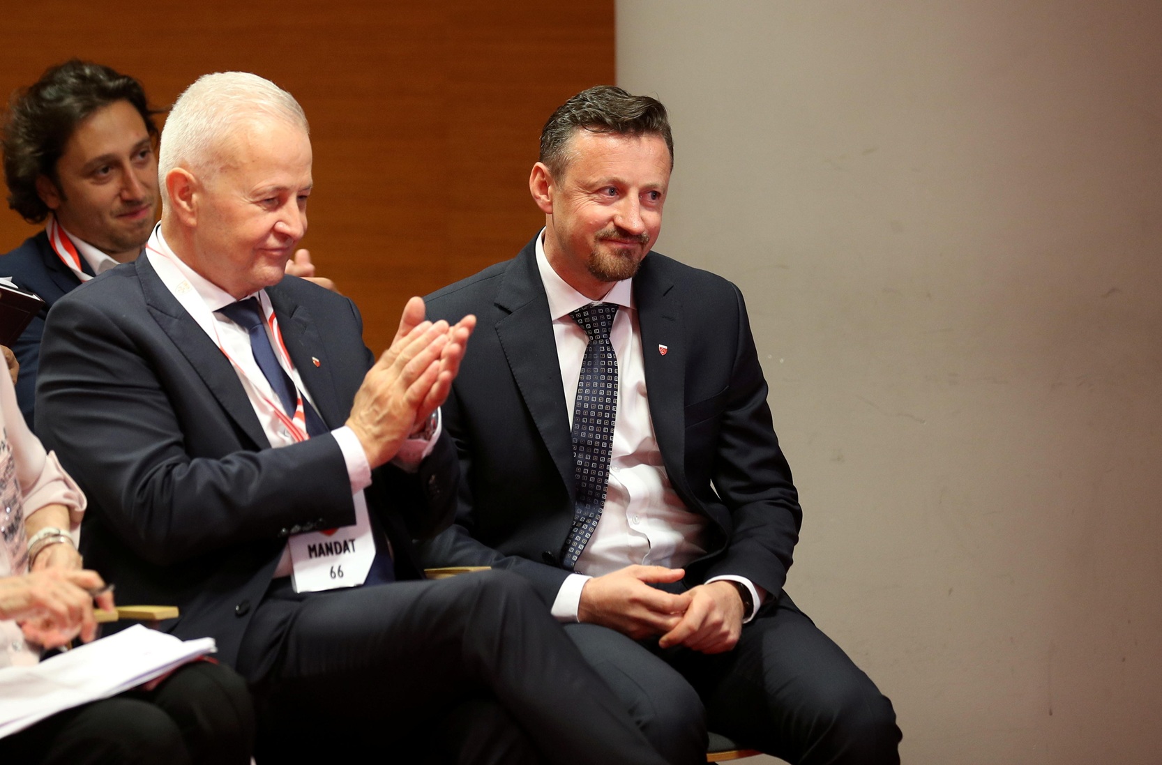 Odejście Adama Małysza. choćby ludzie, którzy dużo widzieli w PZN, są w szoku