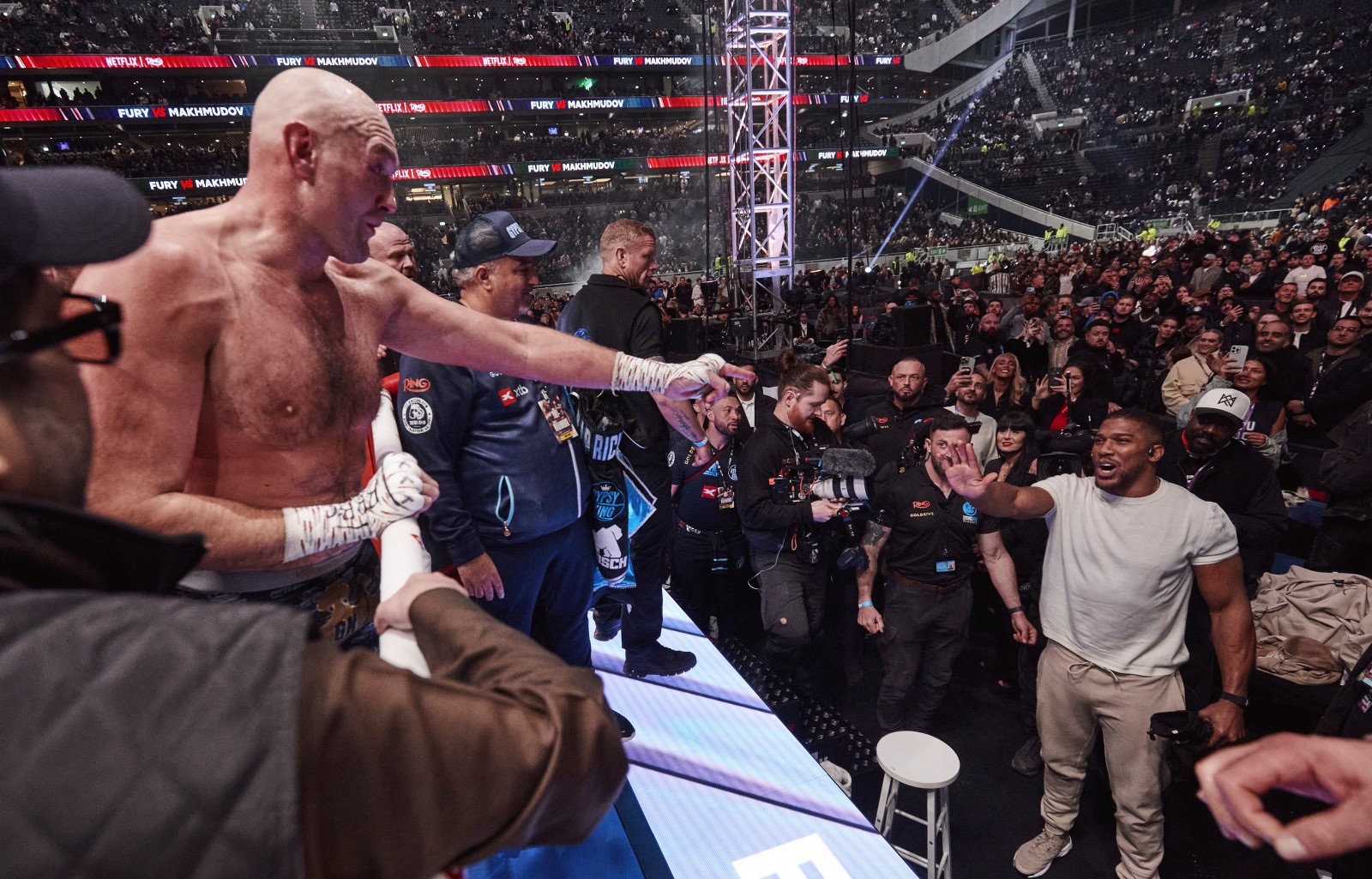 Kolejna hitowa walka Fury'ego? "Jesteśmy bardzo blisko"