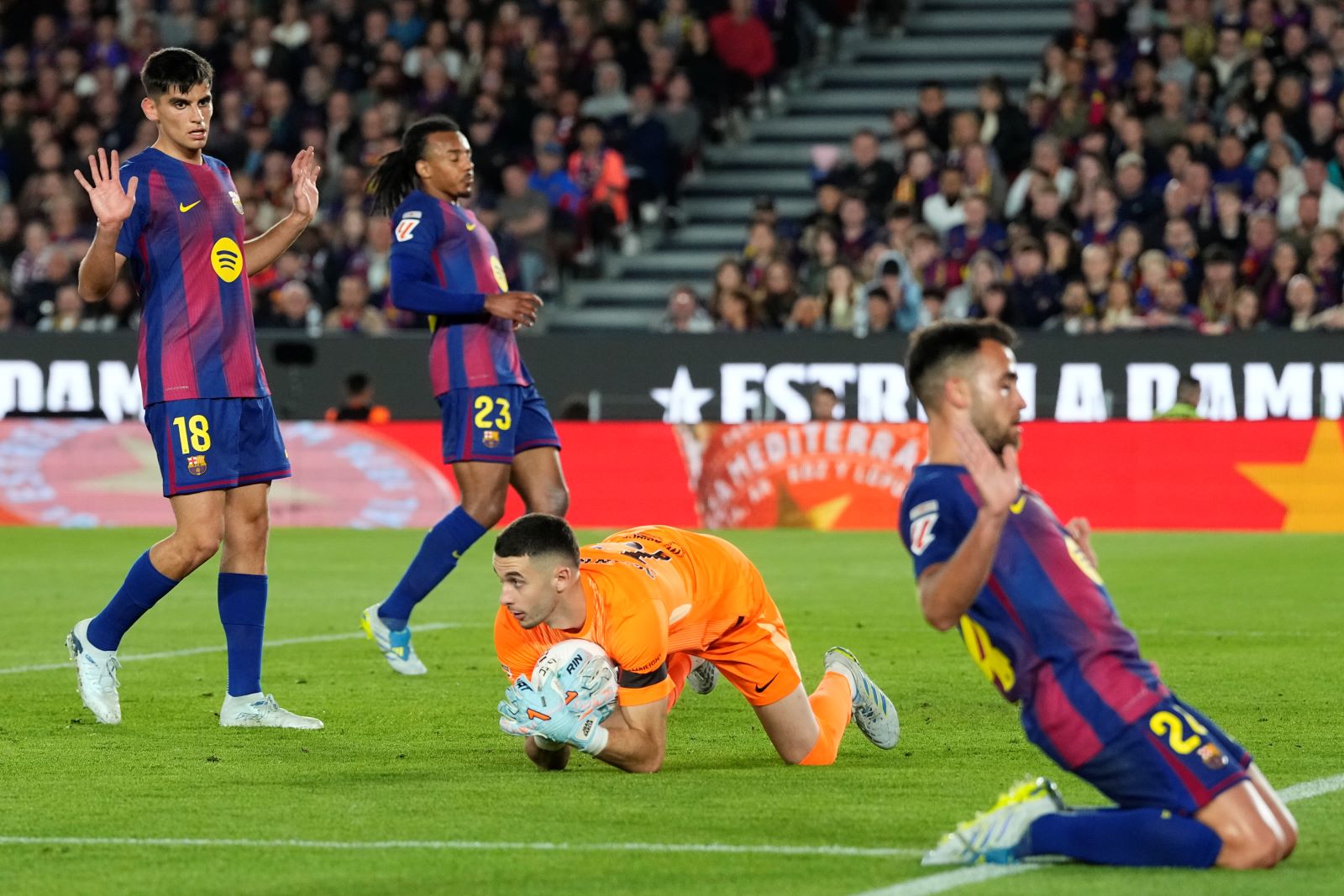 Getafe CF - FC Barcelona. Gdzie oglądać mecz La Ligi? O której początek?