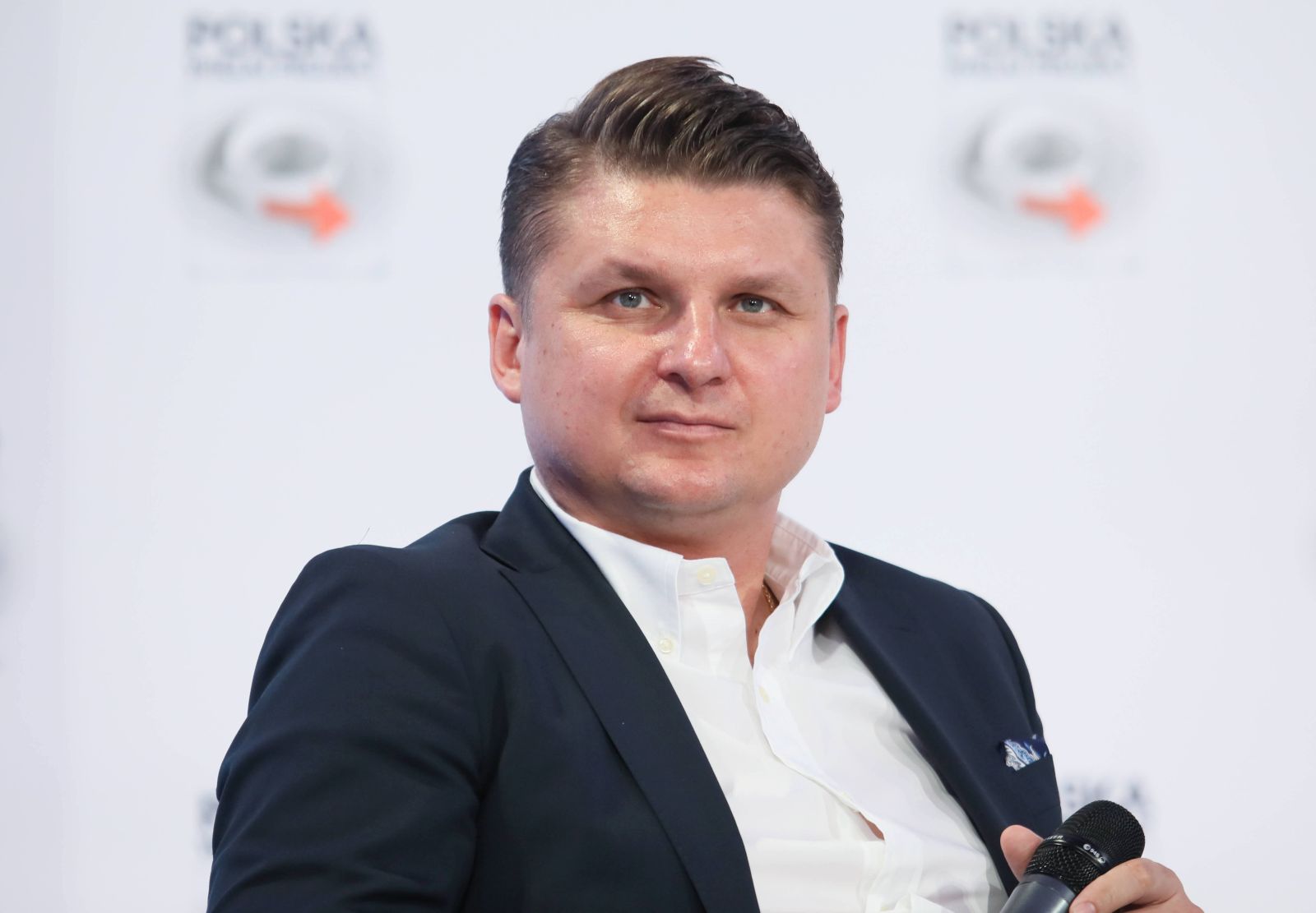 Polak ujawnia, co przeżył w Australii. W hotelu padło pytanie